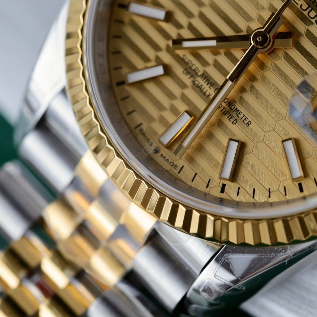 Đồng hồ Rolex Datejust 126231 Demi Vàng Mặt Xếp Gạch Replica 11 Nhà Máy VSF 36mm