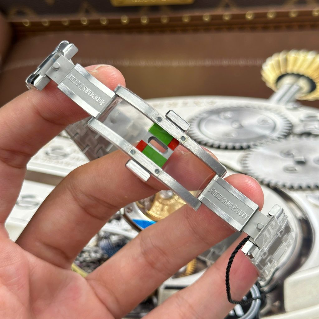 Đồng Hồ Audemars Piguet Chế Tác Royal Oak 15450ST Mặt Xanh Dương Nhà Máy APS 37mm