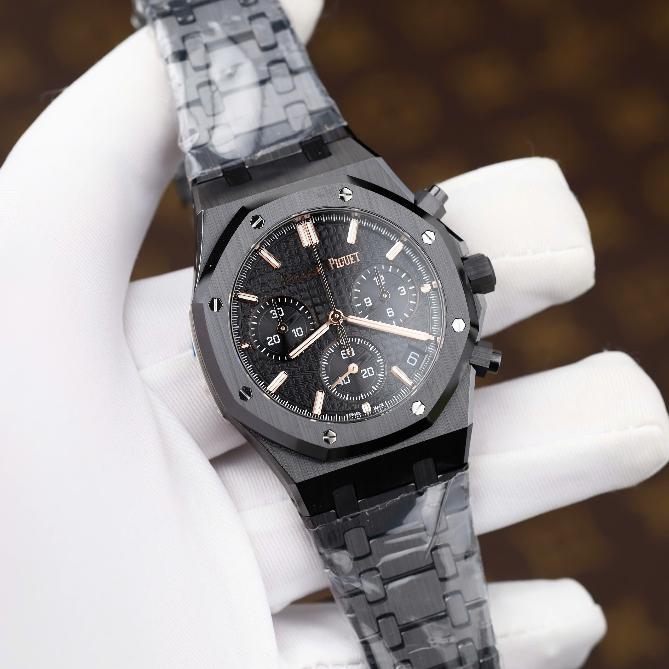 Đồng Hồ Audemars Piguet Replica 11 Royal Oak 26240CE Vỏ Gốm Đen Xưởng APS 41mm (2) Đồng Hồ Audemars Piguet Replica 11 Royal Oak 26240CE Vỏ Gốm Đen Xưởng APS 41mm