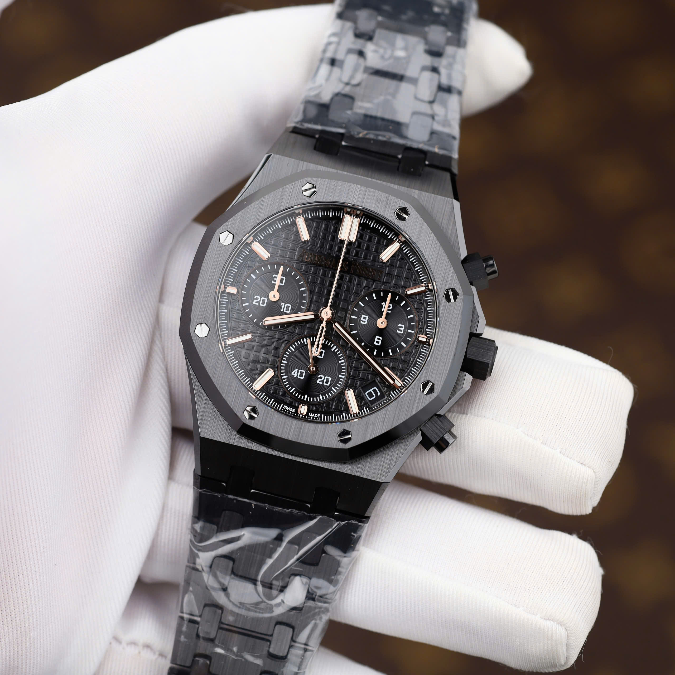 Đồng Hồ Audemars Piguet Replica 11 Royal Oak 26240CE Vỏ Gốm Đen Xưởng APS 41mm (3) Đồng Hồ Audemars Piguet Replica 11 Royal Oak 26240CE Vỏ Gốm Đen Xưởng APS 41mm