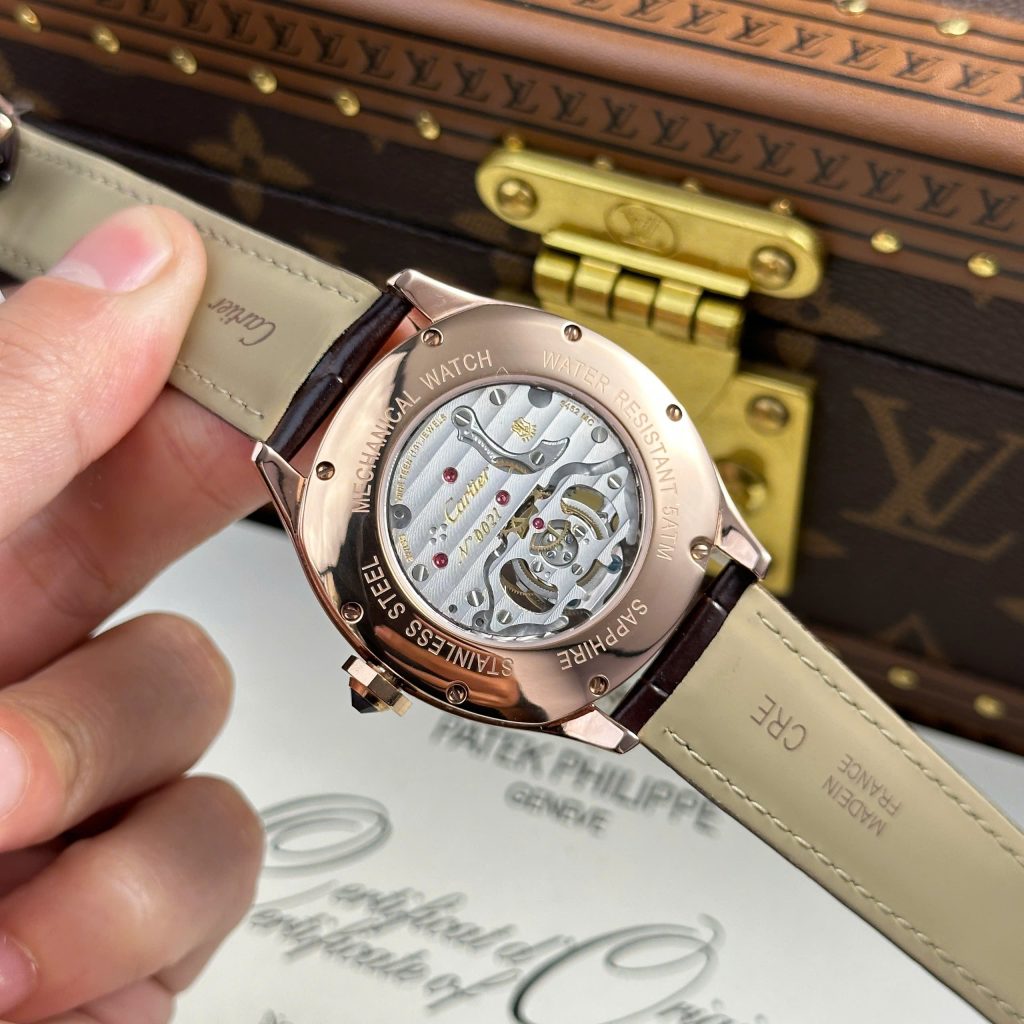 Đồng Hồ Cartier Drive Tourbillon Replica 11 Mặt Số Vân Guiloche Dây Da Nâu 41mm