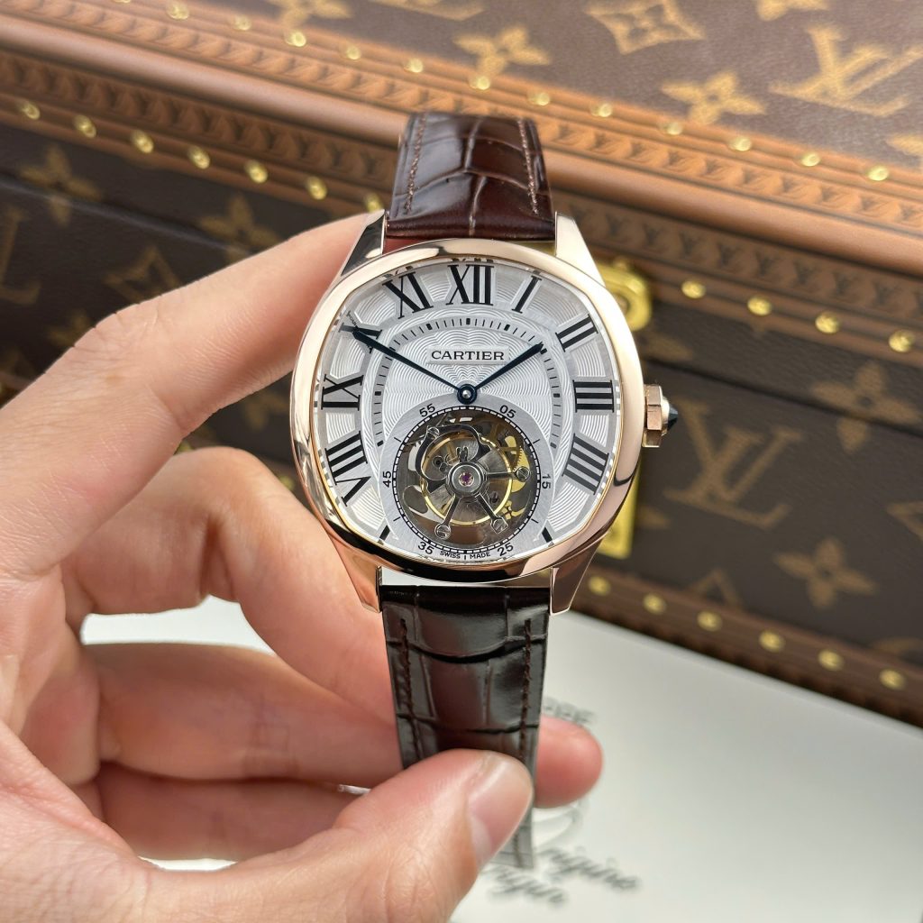 Đồng Hồ Cartier Drive Tourbillon Replica 11 Mặt Số Vân Guiloche Dây Da Nâu 41mm