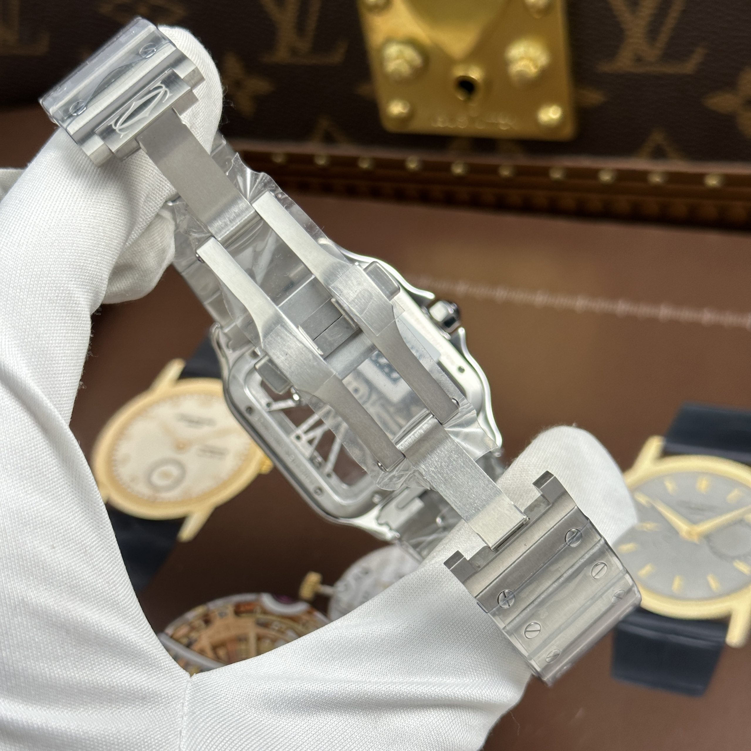 Đồng Hồ Cartier Santos de Cartier Chế Tác Lộ Cơ Skeleton Nhà Máy MLF 39 (9) Đồng Hồ Cartier Santos de Cartier Chế Tác Lộ Cơ Skeleton Nhà Máy MLF 39.8mm