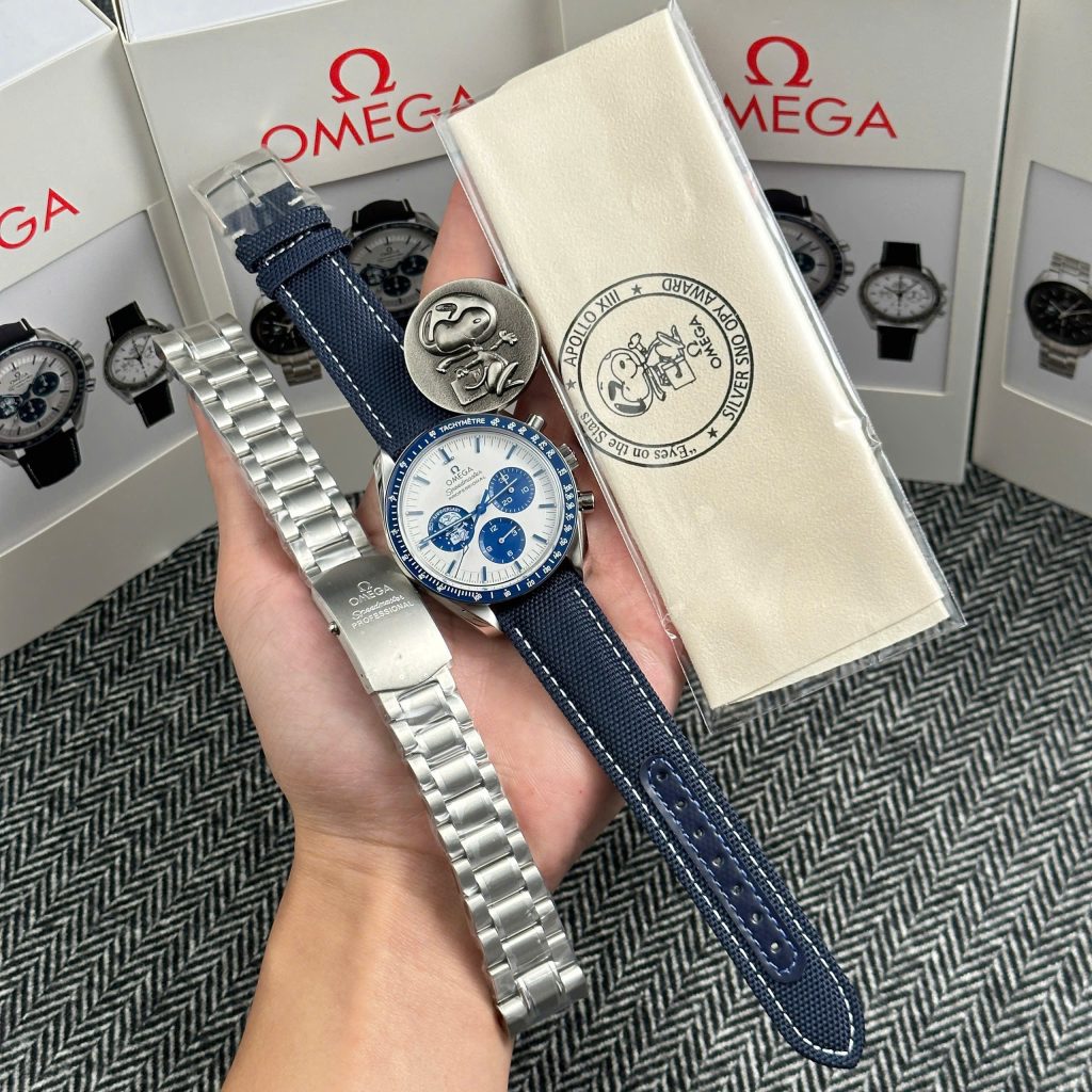 Đồng Hồ Omega Replica Speedmaster Silver Snoopy 50th Anniversary New 2025 42mm