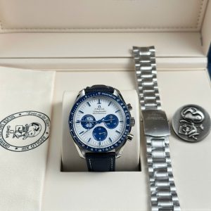 Đồng Hồ Omega Replica Speedmaster Silver Snoopy 50th Anniversary New 2025 42mm