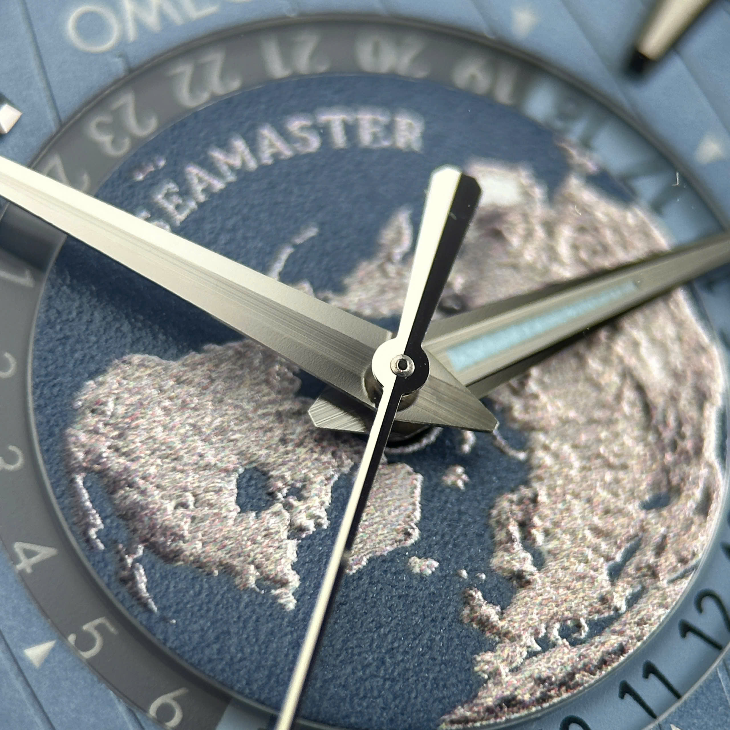 Đồng Hồ Omega Seamaster Replica 11 Aqua Terra Worldtimer Màu Xanh Dương 43mm (5) Đồng Hồ Omega Seamaster Rep11 Aqua Terra Worldtimer Màu Xanh Dương Dây Kim Loại 43mm