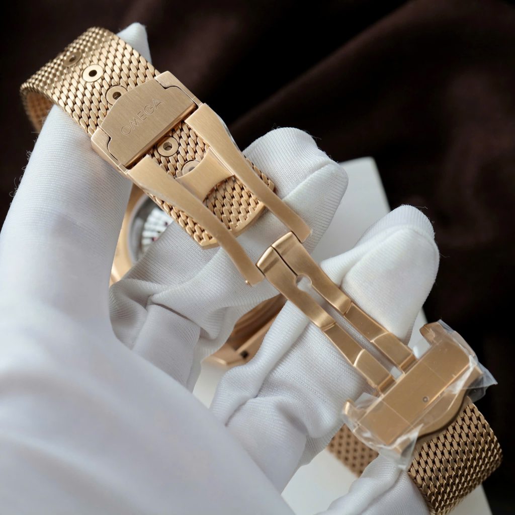  Đồng Hồ Omega Seamaster Replica 11 Diver 300M Bronze Gold Nhà Máy VSF 42mm