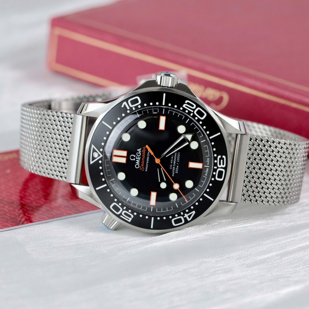 Đồng Hồ Omega Seamaster Replica 11 Diver 300M Dây Cao Su Cam Nhà Máy VS 42mm