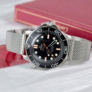 Đồng Hồ Omega Seamaster Replica 11 Diver 300M Dây Cao Su Cam Nhà Máy VS 42mm