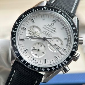 Đồng Hồ Omega Speedmaster Apollo 13 Snoopy Chế Tác Mặt Trắng New 2025 42mm
