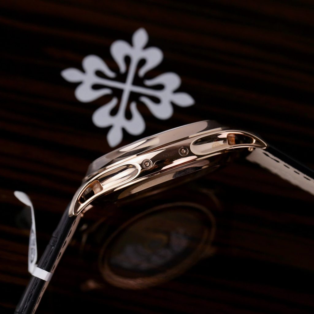 Đồng Hồ Patek Philippe 5205R Chế Tác Bọc Vàng 18K Mặt Xanh Lá Xưởng GR 40mm