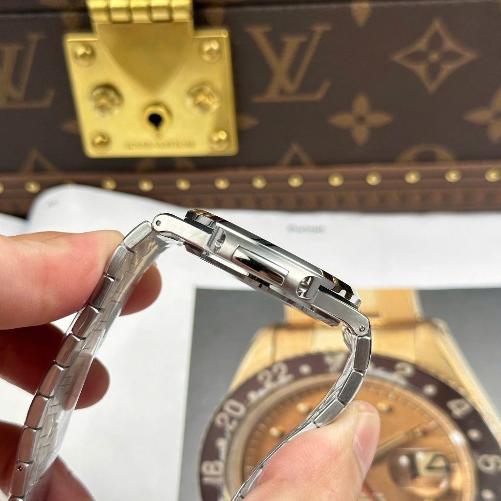 Đồng Hồ Patek Philippe Nautilus 5711 Replica 11 Mặt Trắng Tinh Chỉnh Nhà Máy BBF 40mm