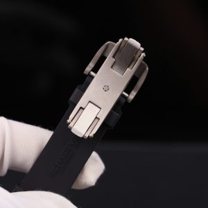 Đồng Hồ Richard Mille Replica Cao Cấp RM67-01 Skeleton Vỏ Titanium Siêu Nhẹ 38,7mm