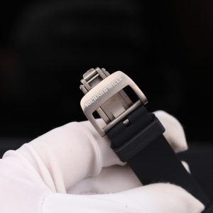 Đồng Hồ Richard Mille Replica Cao Cấp RM67-01 Skeleton Vỏ Titanium Siêu Nhẹ 38,7mm