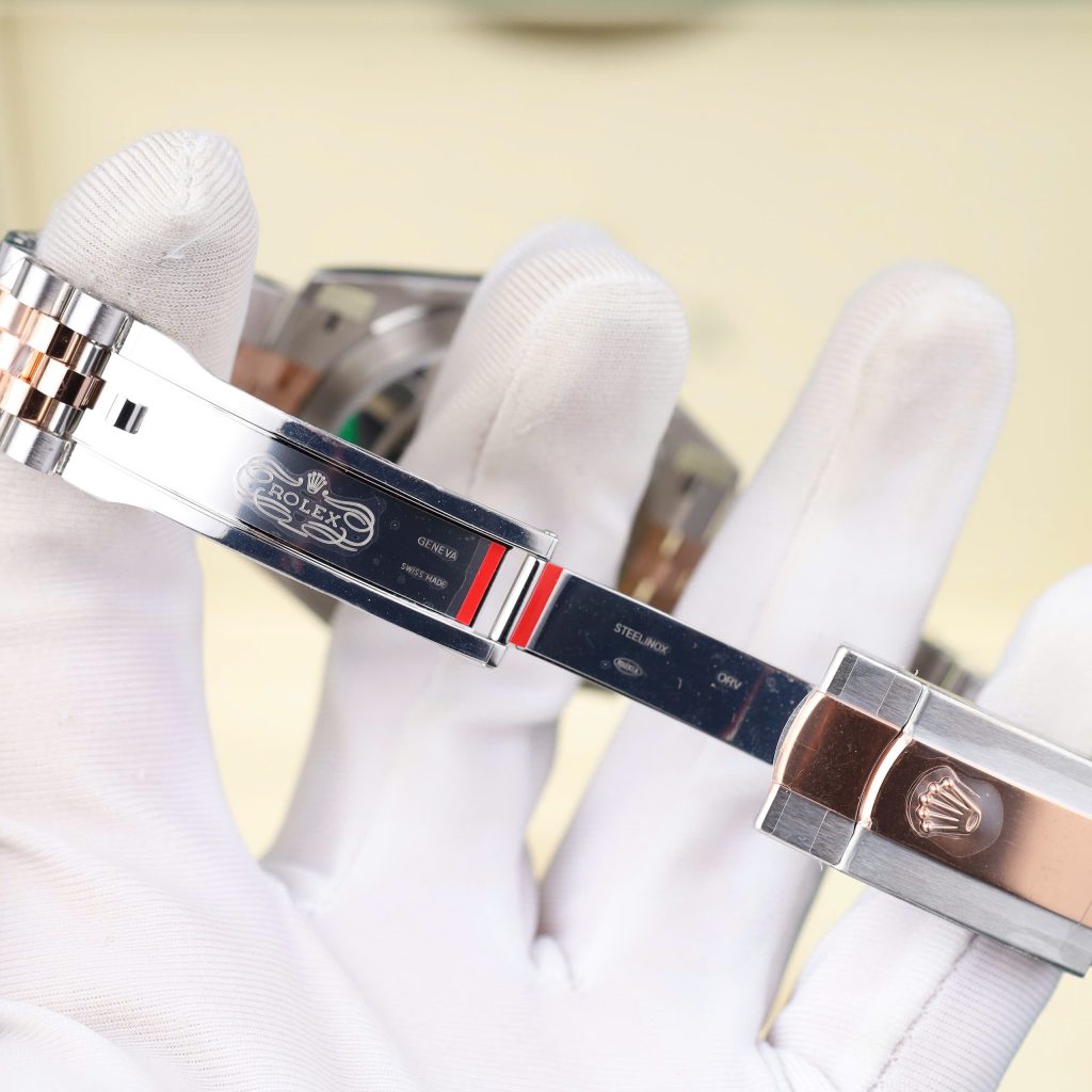 Đồng Hồ Rolex DateJust 126331 Replica 11 Mặt Chocolate Dây Kim Loại Demi Nhà Máy Clean 41mm