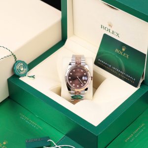 Đồng Hồ Rolex DateJust 126331 Replica 11 Mặt Chocolate Dây Kim Loại Demi Nhà Máy Clean 41mm