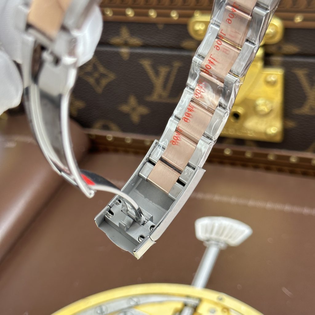  Đồng Hồ Rolex DateJust Chế Tác Cao Cấp Mặt Số Màu Nâu Dây Oyster Nhà Máy AR 36mm 