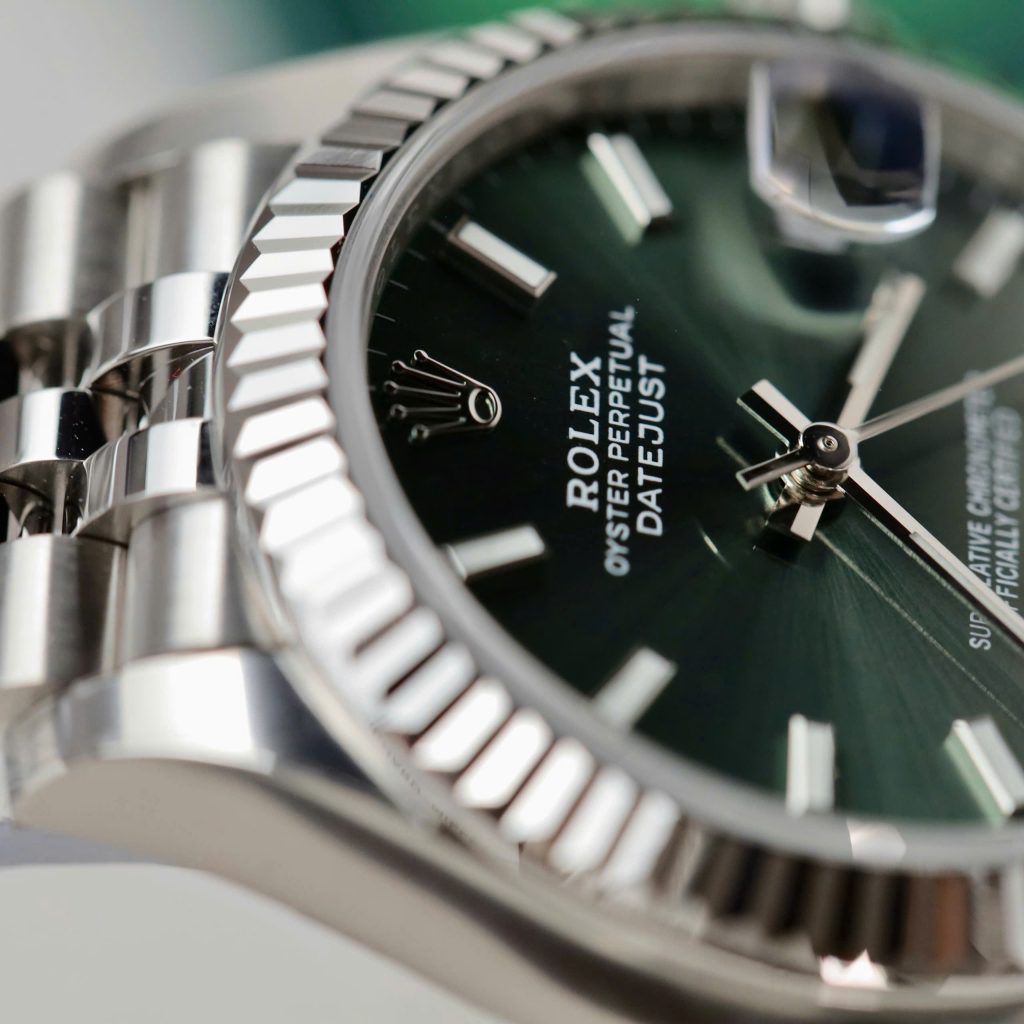 Đồng Hồ Rolex DateJust Nữ Mặt Xanh Lá Cọc Số Dạ Quang Nhà Máy THB 31mm