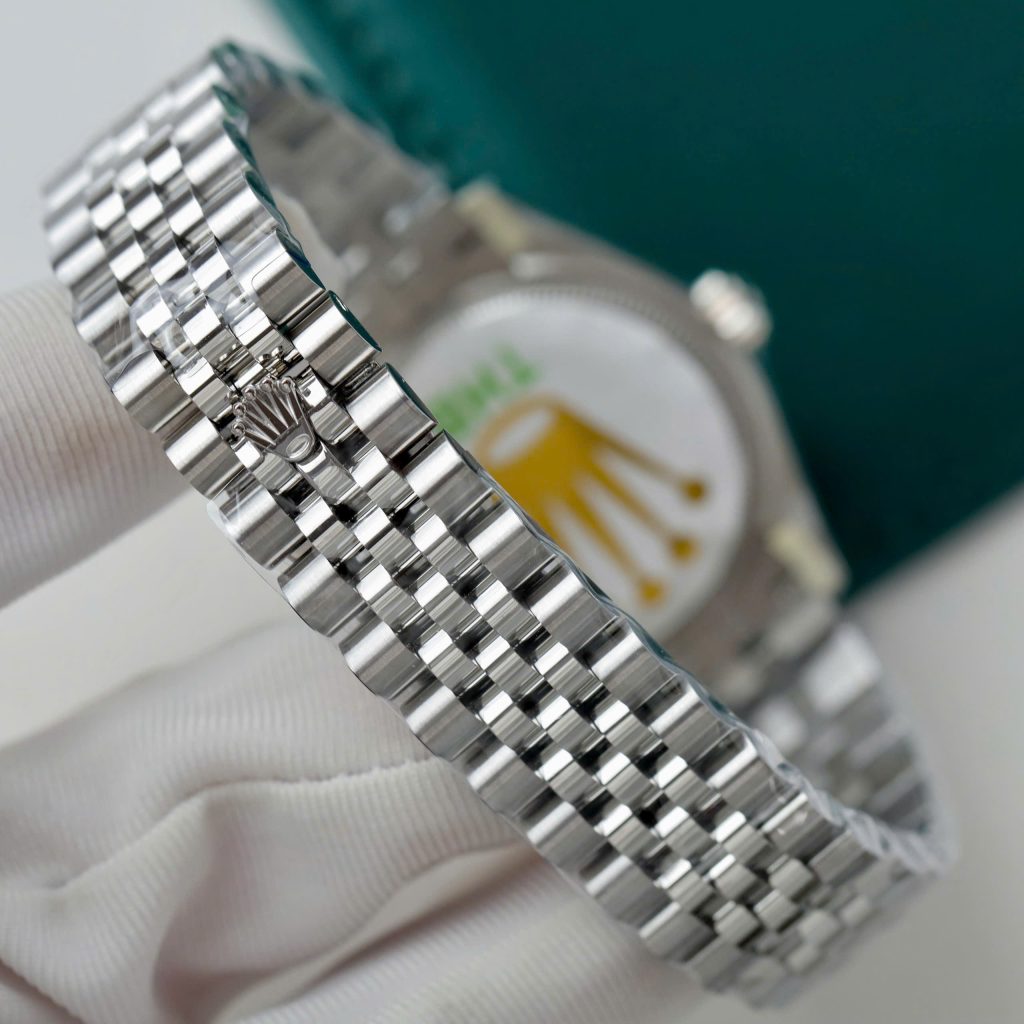 Đồng Hồ Rolex DateJust Nữ Mặt Xanh Lá Cọc Số Dạ Quang Nhà Máy THB 31mm
