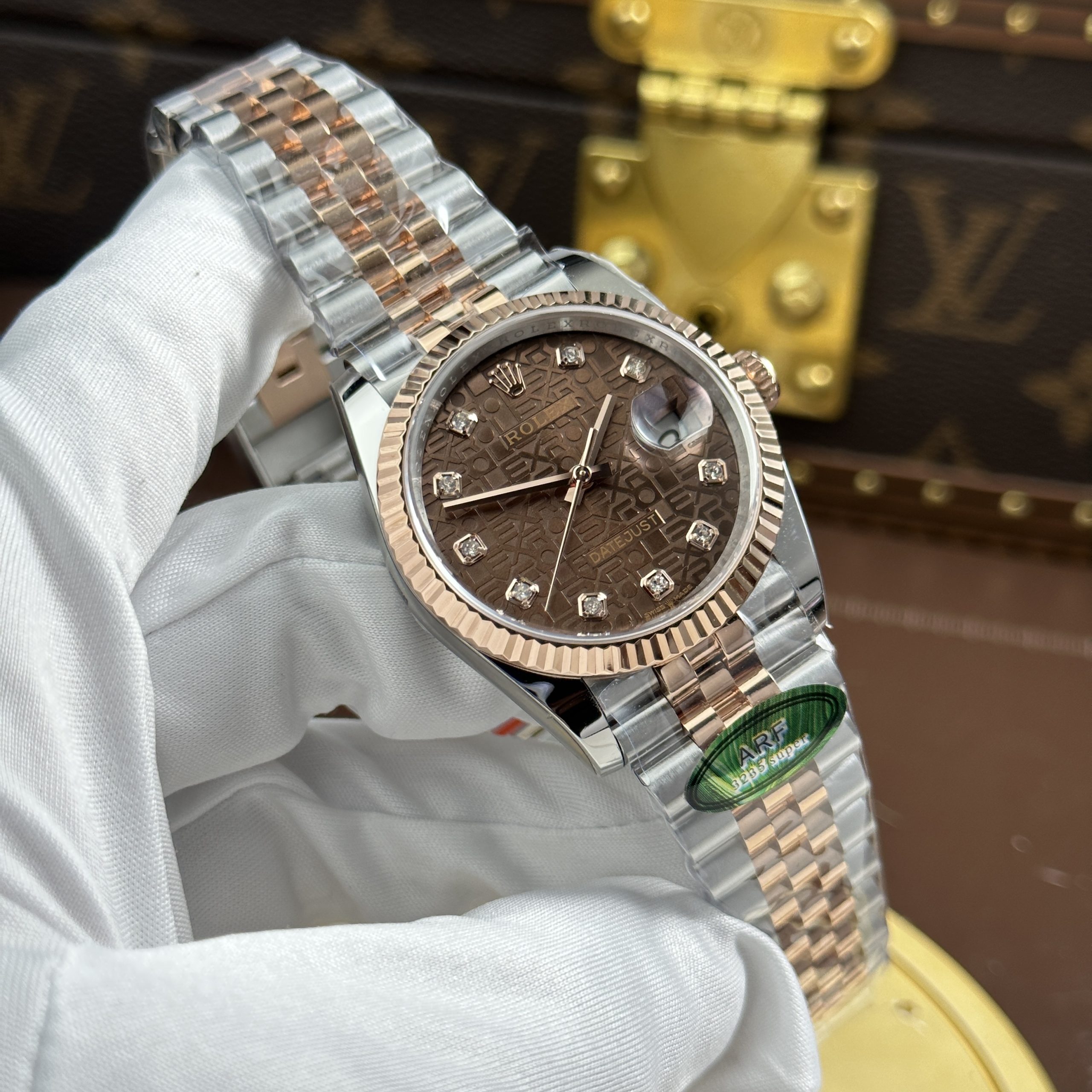 Đồng Hồ Rolex DateJust Rep 11 Mặt Nâu Chocolate Dây Jubilee Nhà Máy AR 36mm (1) Đồng Hồ Rolex DateJust Rep 11 Mặt Nâu Chocolate Dây Jubilee Nhà Máy AR 36mm