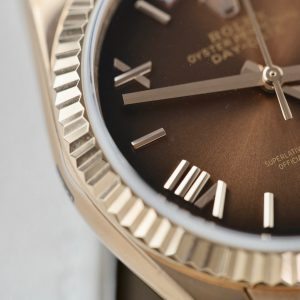 Đồng Hồ Rolex Day-Date 128235 Chế Tác Mặt Chocolate Trọng Lượng 159gr Nhà Máy QF 36mm