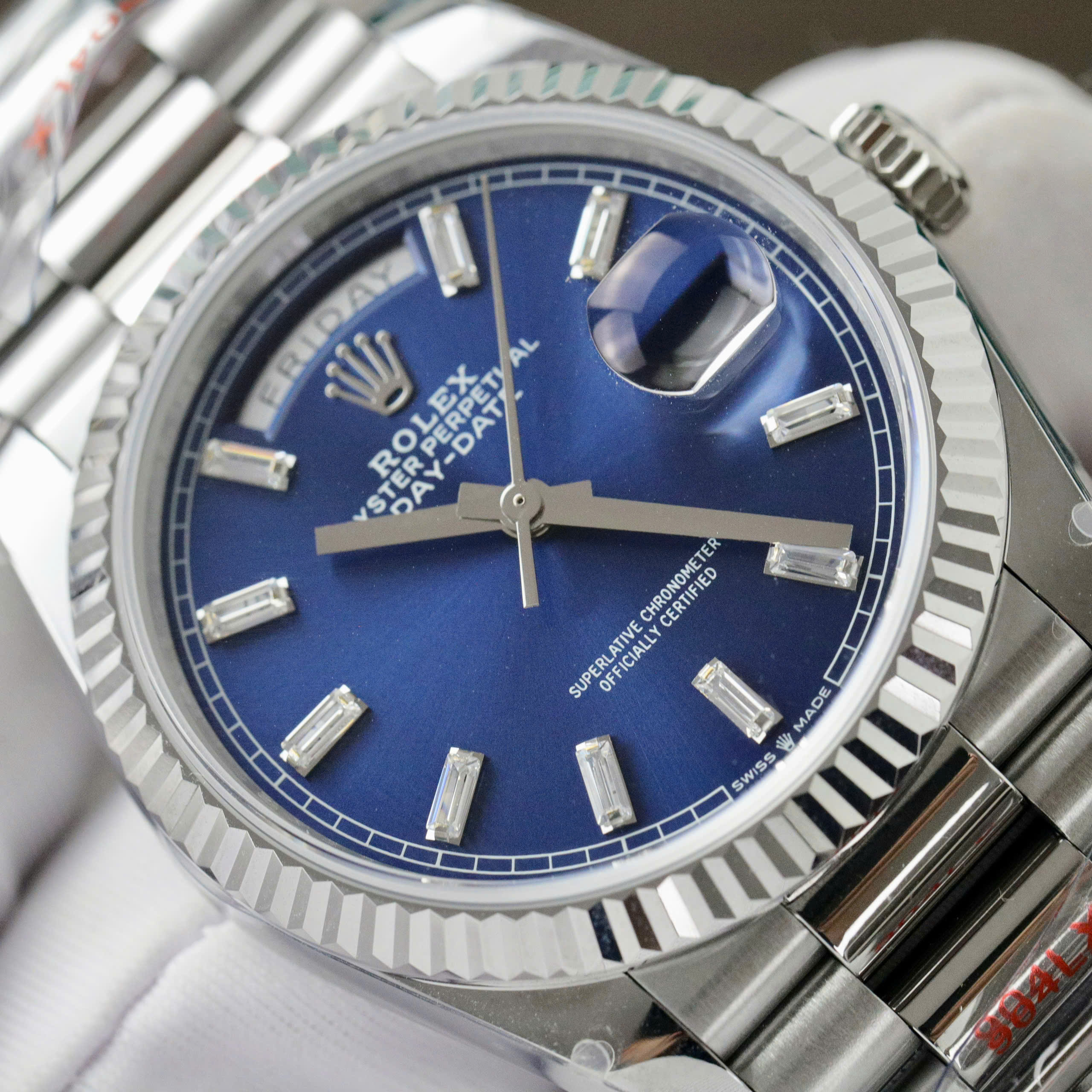 Đồng Hồ Rolex Day-Date 128236 Chế Tác Mặt Xanh Blue Cọc Số Đá Trọng Lượng 159gr Xưởng QF 36mm (5) Đồng Hồ Rolex Day-Date 128236 Chế Tác Mặt Xanh Blue Cọc Số Đá Trọng Lượng 159gr Xưởng QF 36mm