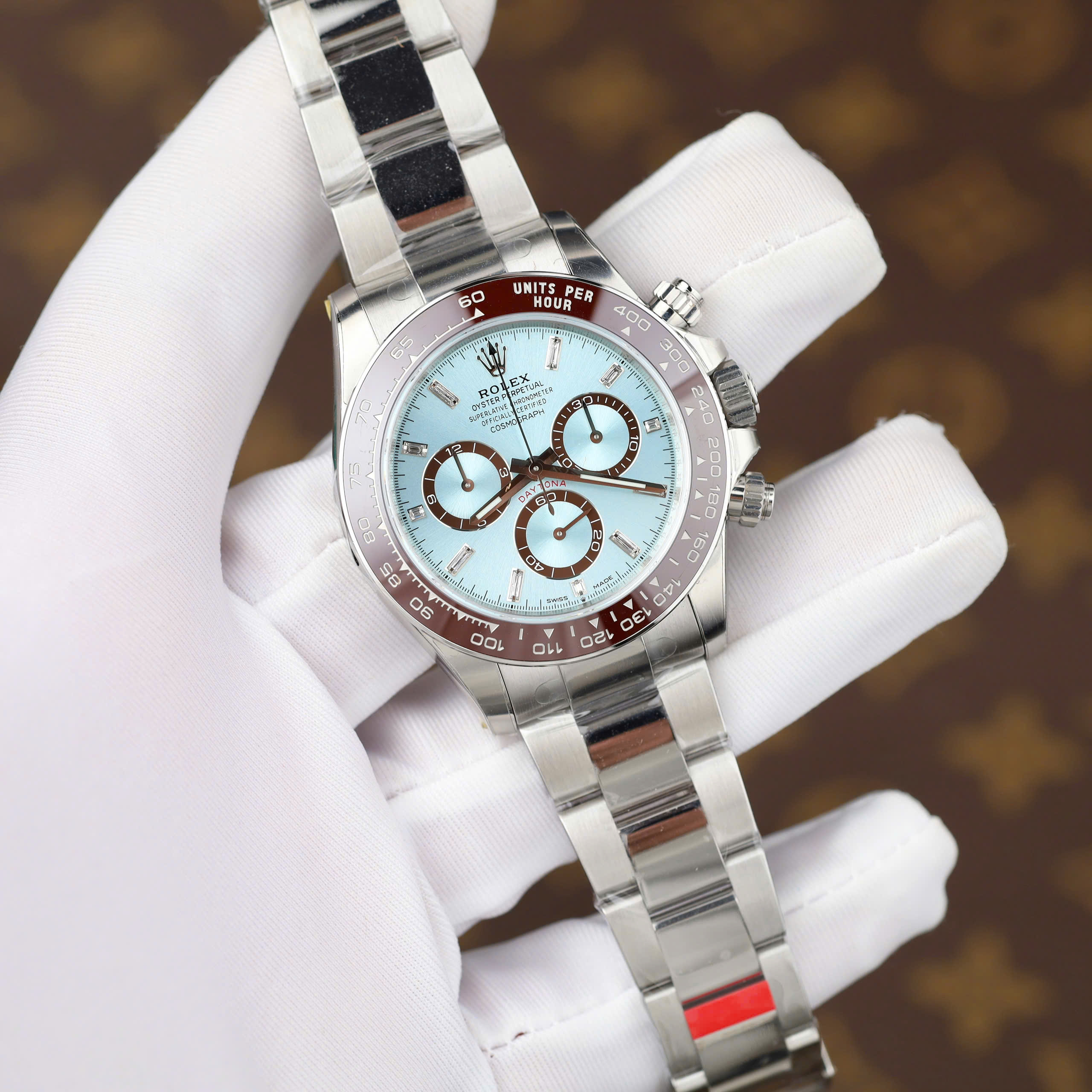 Đồng Hồ Rolex Daytona Cosmograph 126506 Replica 11 Mặt Xanh Băng Nhà Máy VS 40mm (3) Đồng Hồ Rolex Daytona Cosmograph 126506 Replica 11 Mặt Xanh Băng Nhà Máy VS 40mm