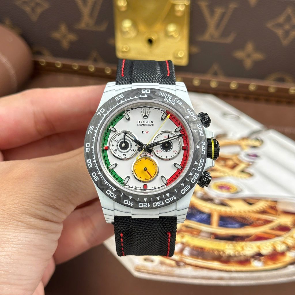 Đồng Hồ Rolex Daytona DiW Ferrari Chế Tác Vỏ Carbon Trắng Siêu Nhẹ 57Gram 40mm