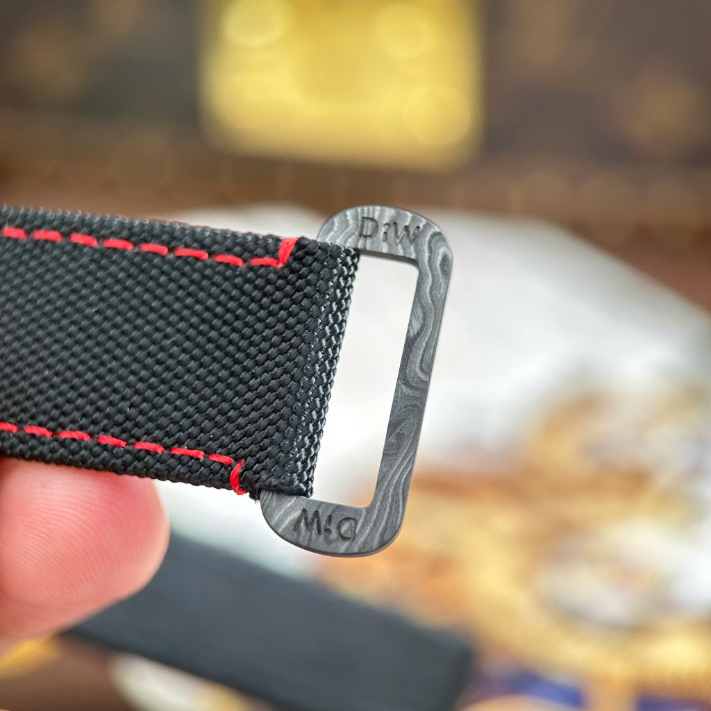 Đồng Hồ Rolex Daytona DiW Ferrari Chế Tác Vỏ Carbon Trắng Siêu Nhẹ 57Gram 40mm