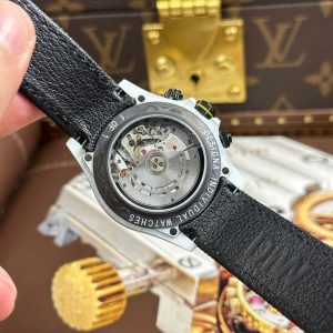 Đồng Hồ Rolex Daytona DiW Ferrari Chế Tác Vỏ Carbon Trắng Siêu Nhẹ 57Gram 40mm
