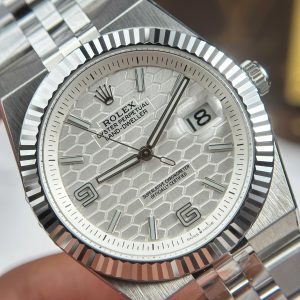 Đồng Hồ Rolex Land-Dweller 127334 Rep11 Mặt Trắng Hoạ Tiết Tổ Ong 40mm