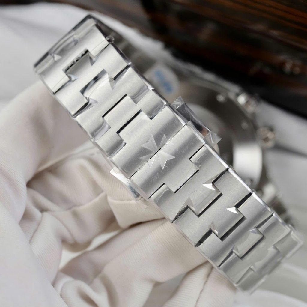 Đồng Hồ Vacheron Constantin Rep Cao Cấp Overseas Dual Time 47450 Nhà Máy 9F 42mm