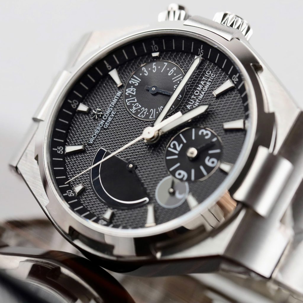 Đồng Hồ Vacheron Constantin Rep Cao Cấp Overseas Dual Time 47450 Nhà Máy 9F 42mm