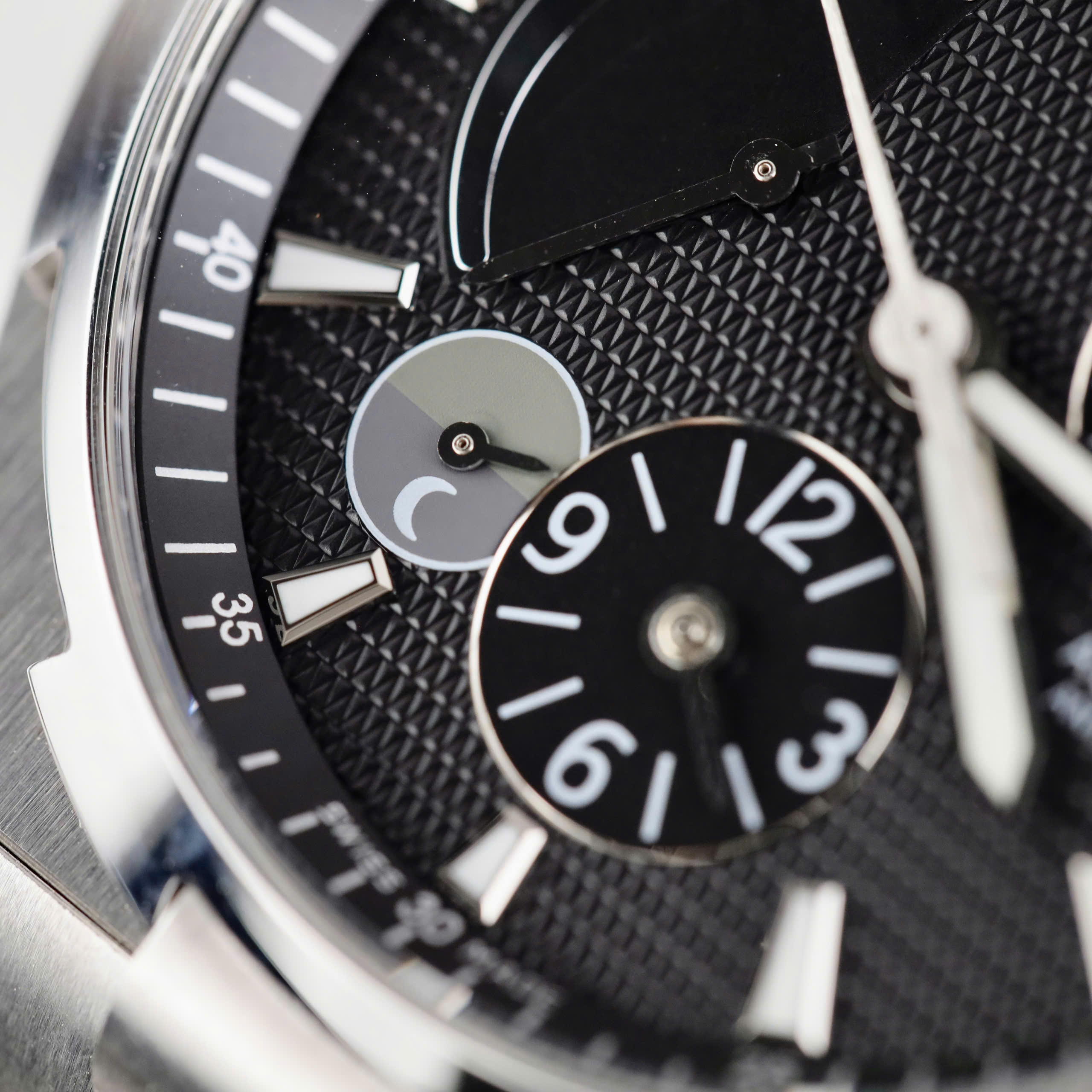 Đồng Hồ Vacheron Constantin Rep Cao Cấp Overseas Dual Time 47450 Nhà Máy 9F 42mm (5) Đồng Hồ Vacheron Constantin Rep Cao Cấp Overseas Dual Time 47450 Nhà Máy 9F 42mm