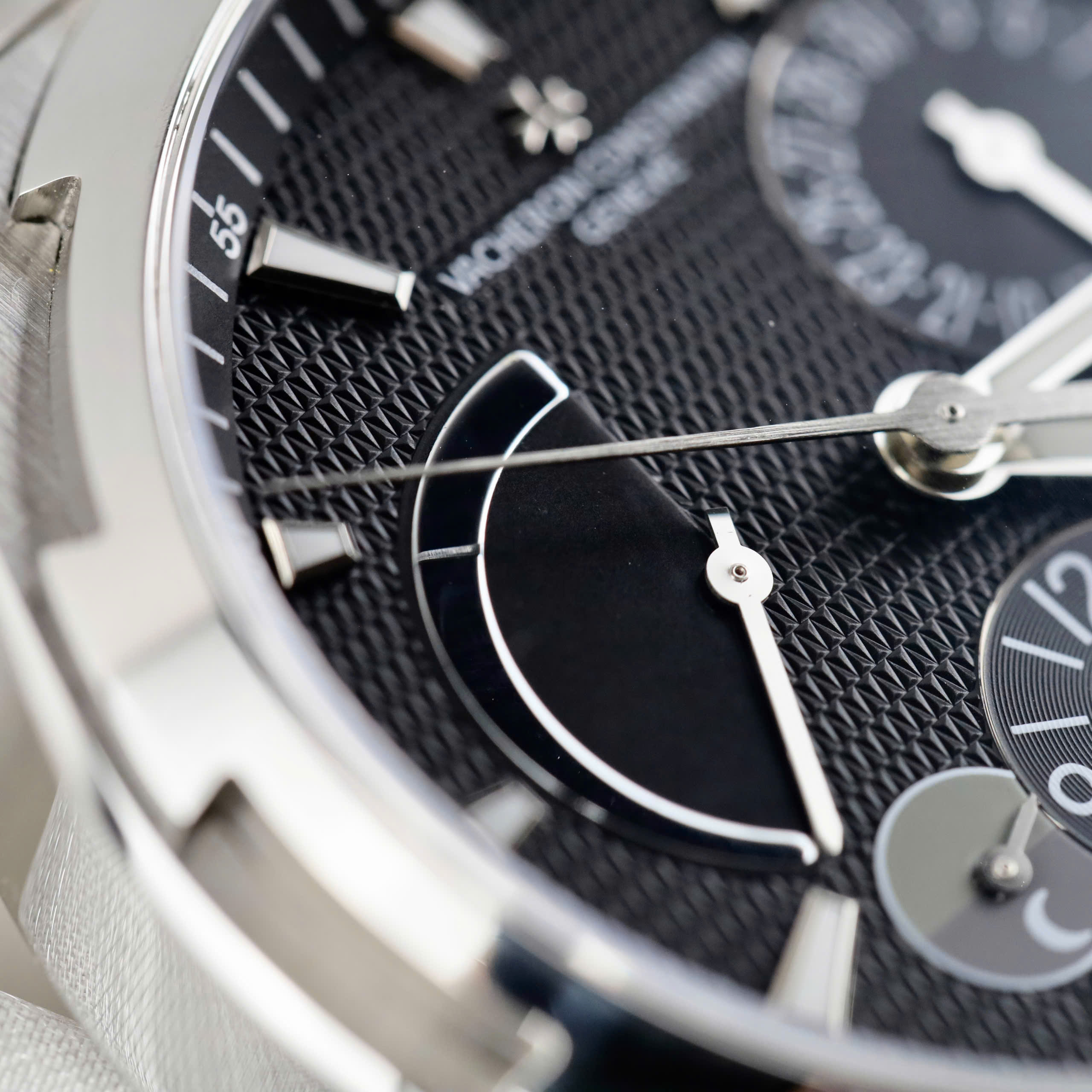 Đồng Hồ Vacheron Constantin Rep Cao Cấp Overseas Dual Time 47450 Nhà Máy 9F 42mm (6) Đồng Hồ Vacheron Constantin Rep Cao Cấp Overseas Dual Time 47450 Nhà Máy 9F 42mm