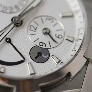 Đồng Hồ Vacheron Constantin Replica Overseas Dual Time 47450 Màu Trắng Nhà Máy 9F 42mm