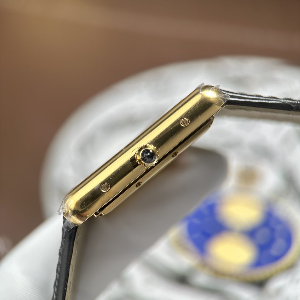 Đồng hồ Cartier Tank Louis Chế Tác Mạ Vàng Mặt Trắng Dây Da Màu Xám 27.8×38.1mm