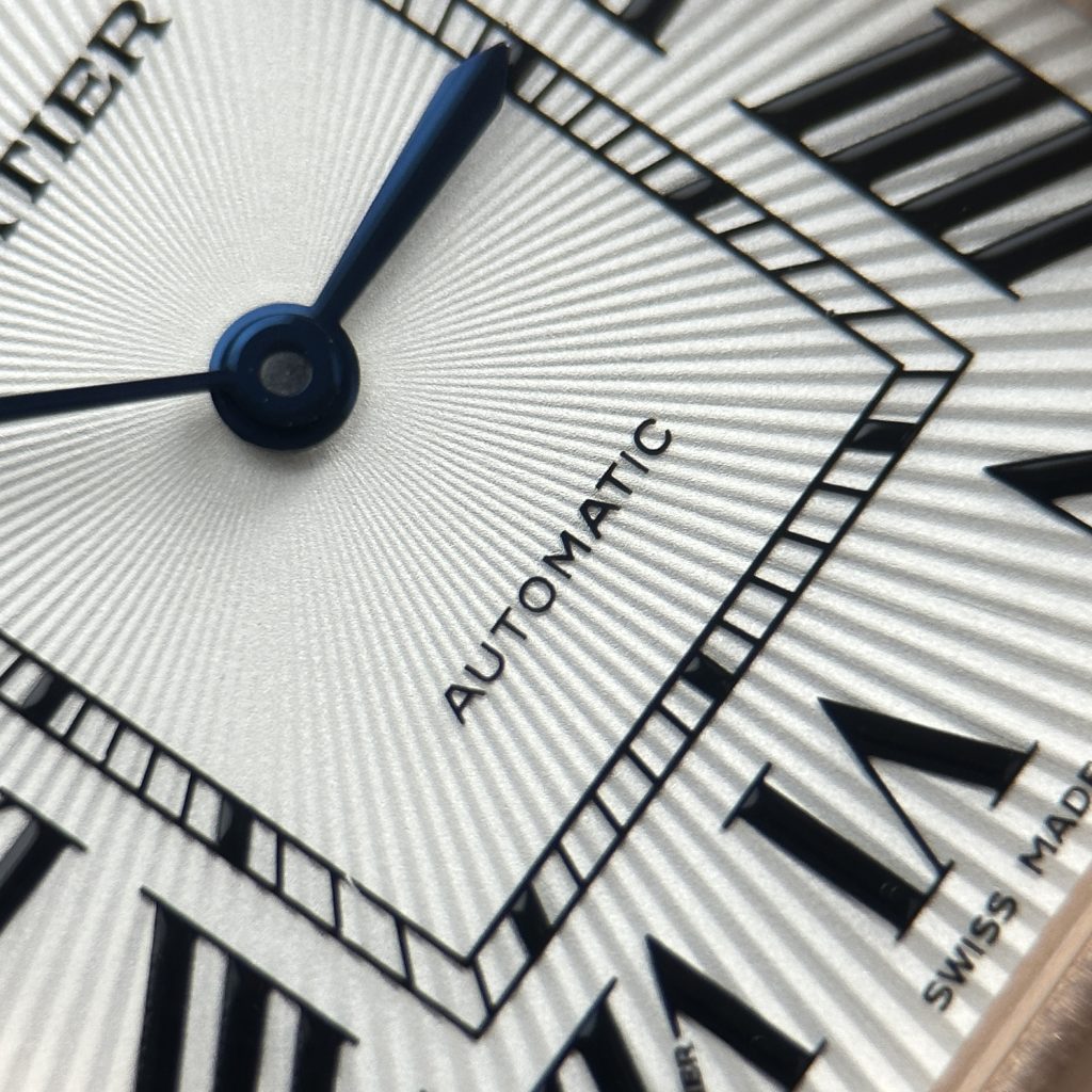 Đồng hồ Cartier Tank Louis mặt trắng mạ vàng hồng máy cơ tự động Fake Cao Cấp 27.8×38.1mm