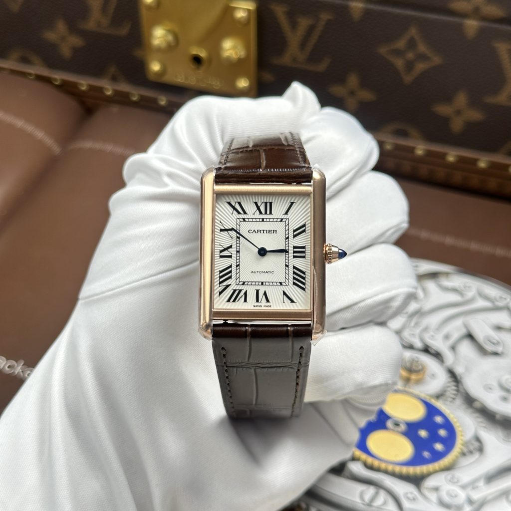 Đồng hồ Cartier Tank Louis mặt trắng mạ vàng hồng máy cơ tự động Fake Cao Cấp 27.8×38.1mm