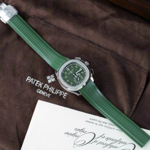 Đồng hồ Patek Philippe Replica 11 Aquanaut 5968G Dây Cao Su Màu Xanh Kaki 42.2mm