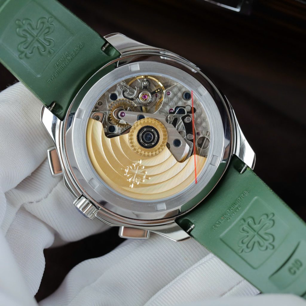 Đồng hồ Patek Philippe Replica 11 Aquanaut 5968G Dây Cao Su Màu Xanh Kaki 42.2mm