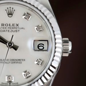 Đồng hồ Rolex DateJust Nữ Replica 11 Mặt Xà Cừ Dây Jubilee Nhà Máy THB 31mm