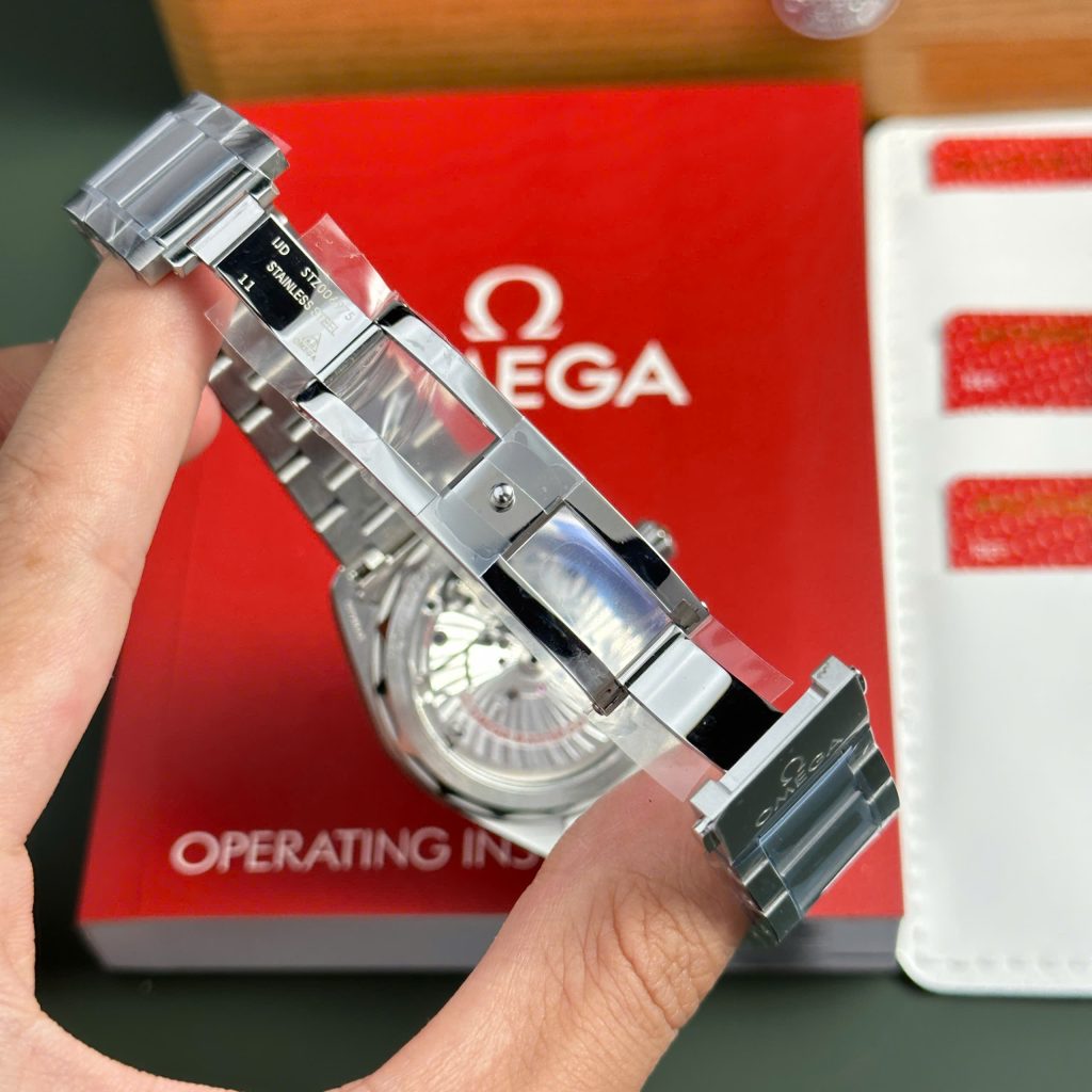 Đồng Hồ Omega Seamaster Aqua Terra 150M Replica 11 Mặt Trắng Nhà Máy VS 41mm
