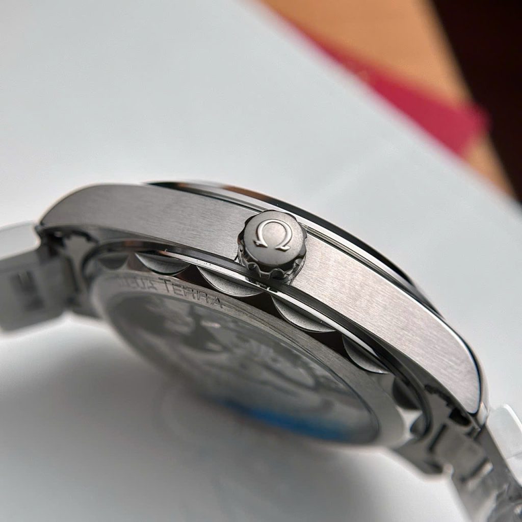 Đồng Hồ Omega Seamaster Replica 11 Aqua Terra 150M Cọc Số Dạ Quang Nhà Máy VS 41mm