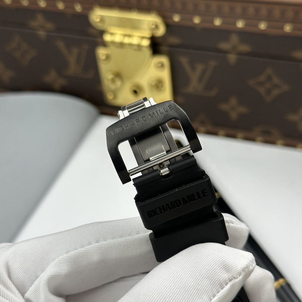 Đồng Hồ Richard Mille Replica 11 RM 35-03 Rafael Nadal Vỏ Carbon TPT Màu Đen 43.2x50mm