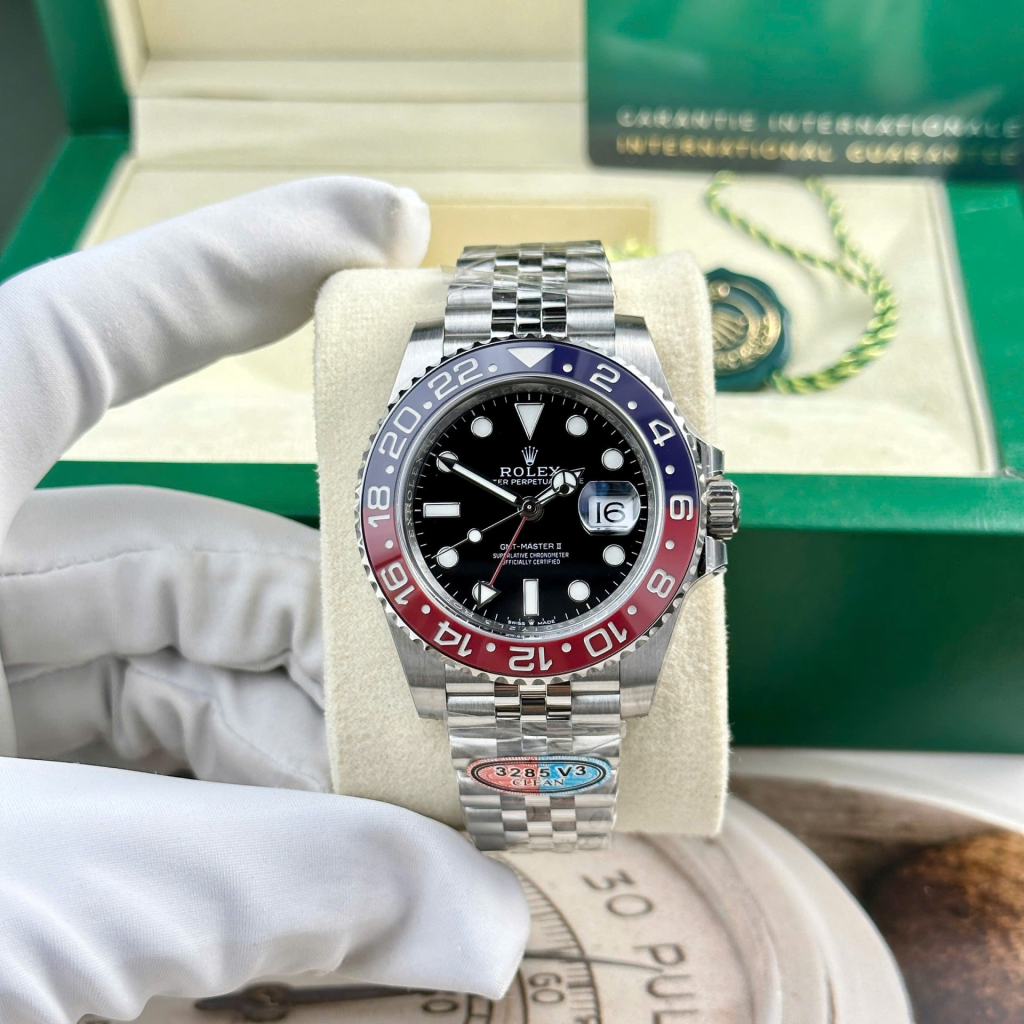 Ultimate Guide to Buying a Rolex Replica Watch in 2026 Mon Luxury (2)