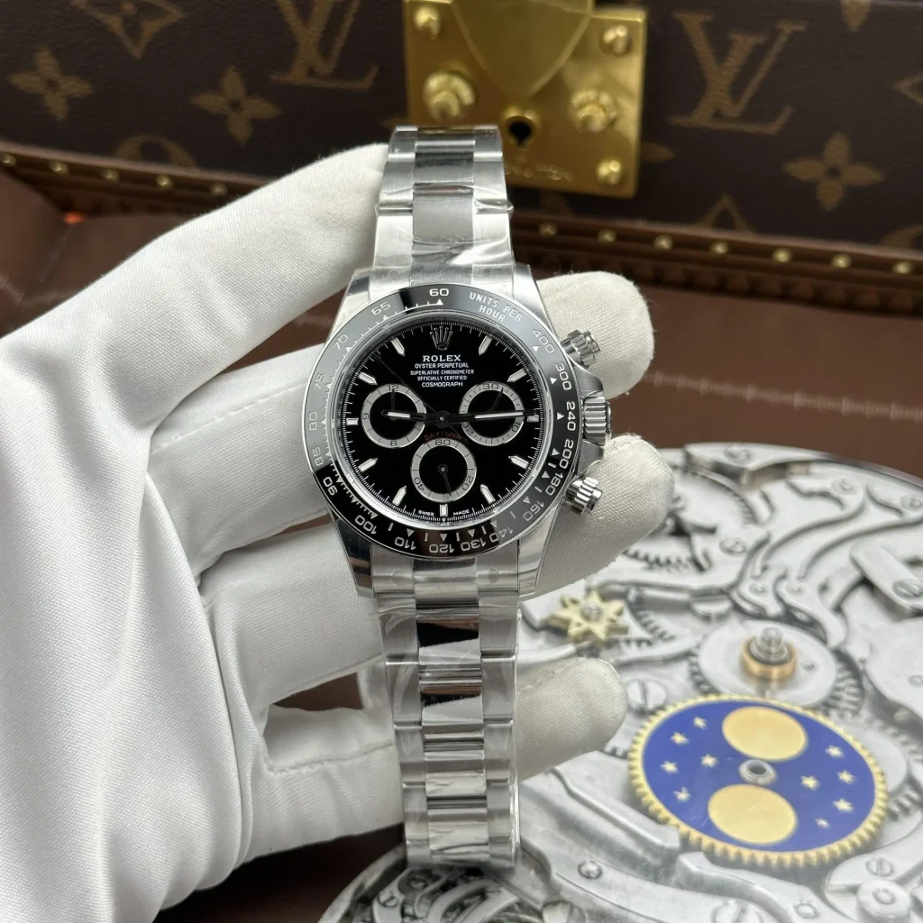 Ultimate Guide to Buying a Rolex Replica Watch in 2026 Mon Luxury (2)