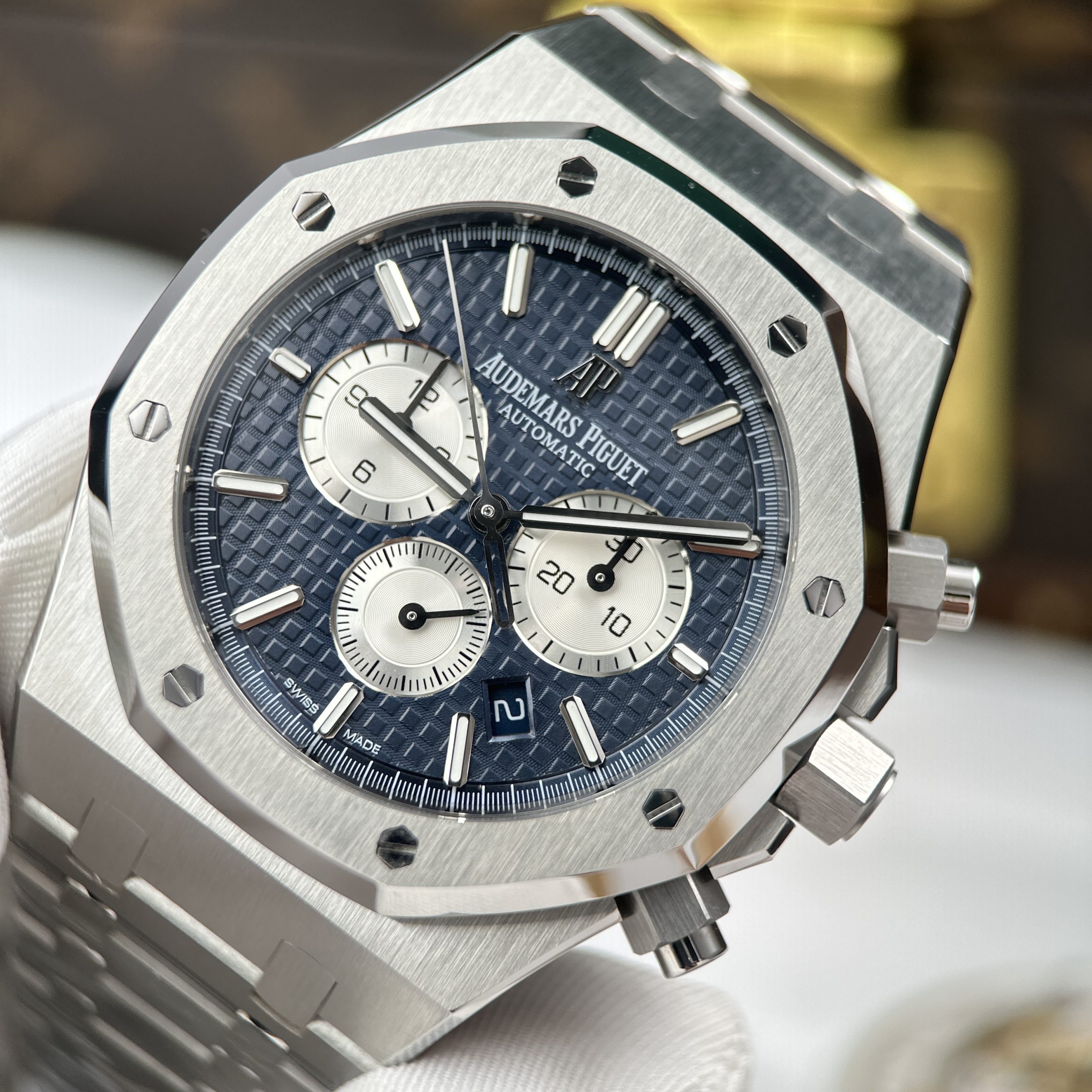 Đồng Hồ Audemars Piguet Rep11 Royal Oak Chronograph 26331 Mặt Xanh Blue Nhà Máy APS 41mm (8) Đồng Hồ Audemars Piguet Rep11 Royal Oak Chronograph 26331 Mặt Xanh Blue Nhà Máy APS 41mm