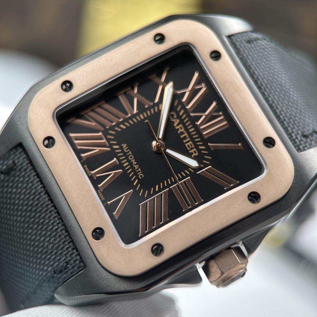Đồng Hồ Cartier Santos Fake Cao Cấp 100 XL Black ADLC Mặt Đen Viền Vàng Hồng 41x51mm
